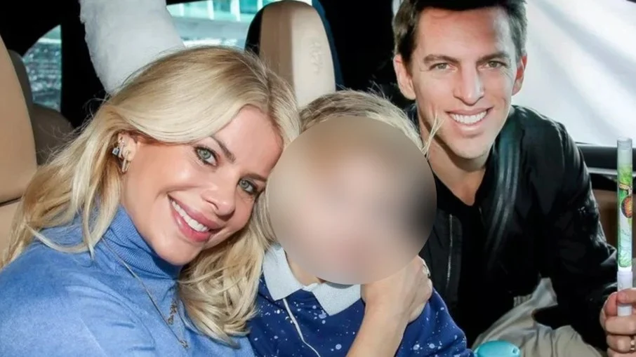 Karina Bacchi vence processo e ex-marido perde direito a paternidade