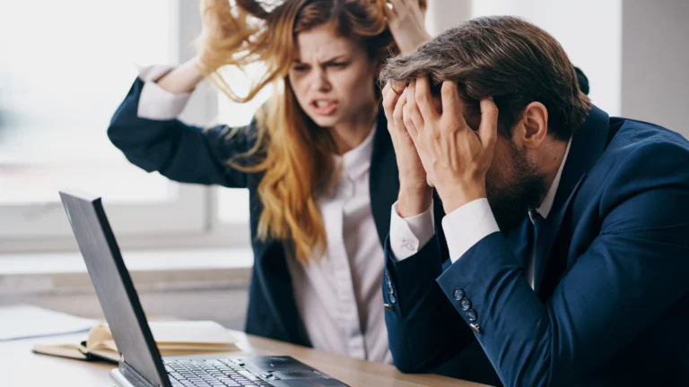 Lidando com a Frustração nas Mídias Sociais: um guia pra vida on-line.