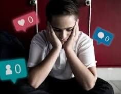 A ansiedade frente à aceitação: Um desafio para os jovens na era digital